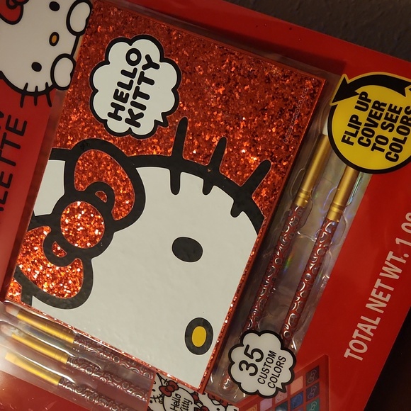 Hello Kitty Eyeshadow Palette - Picture 5 of 5